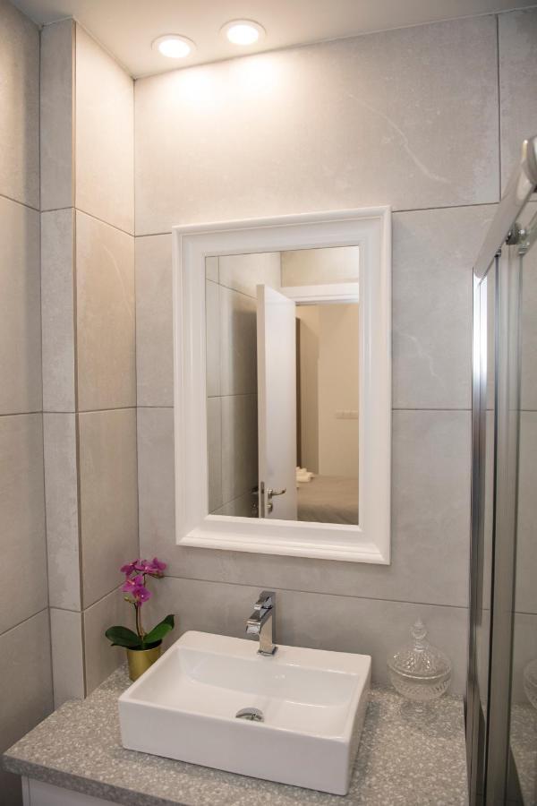 Skin Suites-Luxury Living Lefkoşa Dış mekan fotoğraf